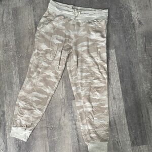 Athleta Beige and Cream Joggers